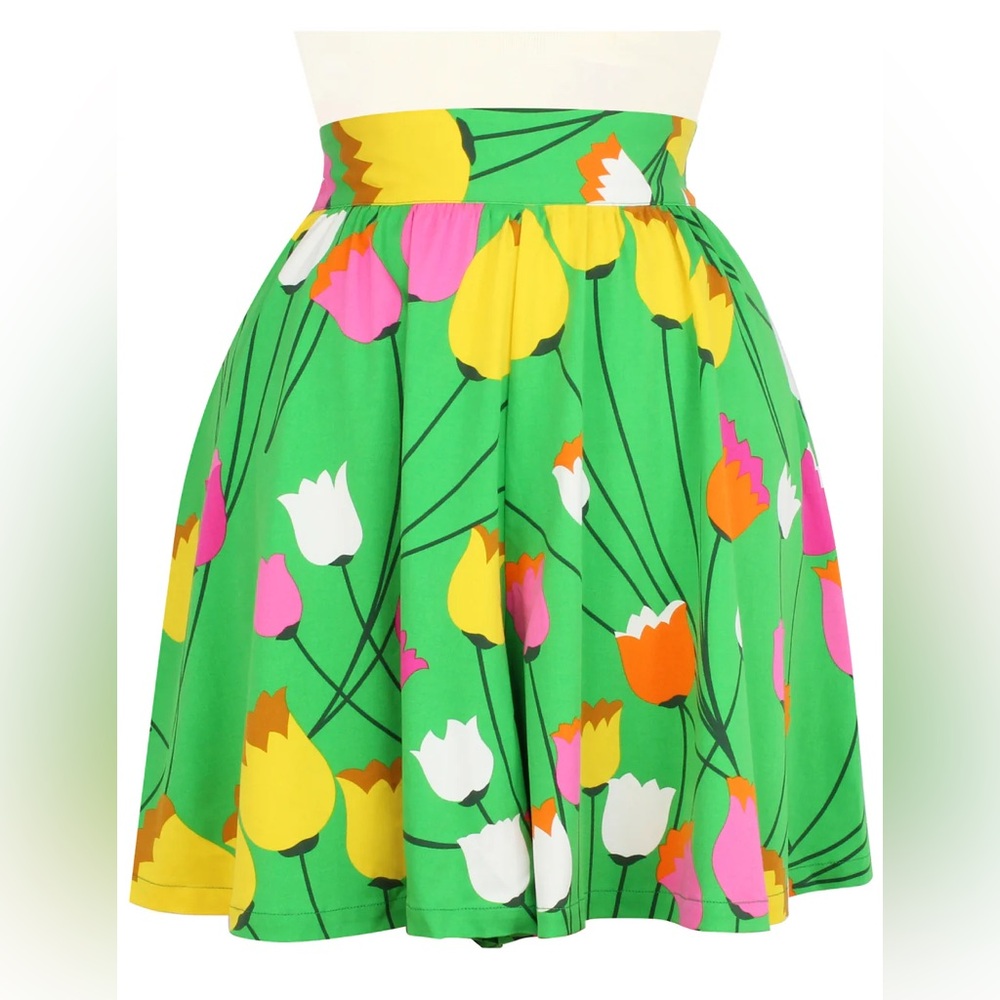 BNWT Trashy Diva High Waist Shorts - Mod Tulips / Size 18